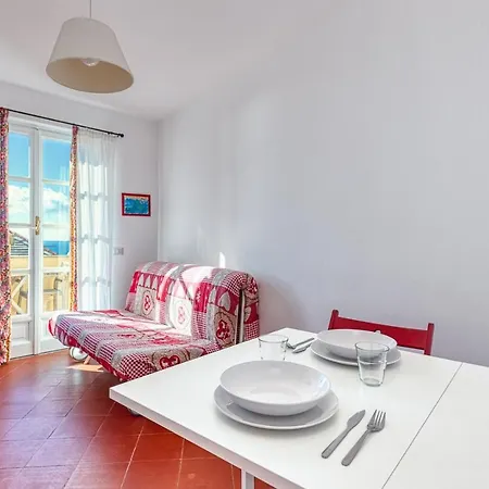 Salita Maggiolo 11 Nervi - Casaviva Apartment *